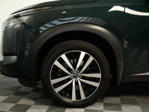 Used 2023 Nissan Pathfinder Platinum w/ Cargo Package image 8