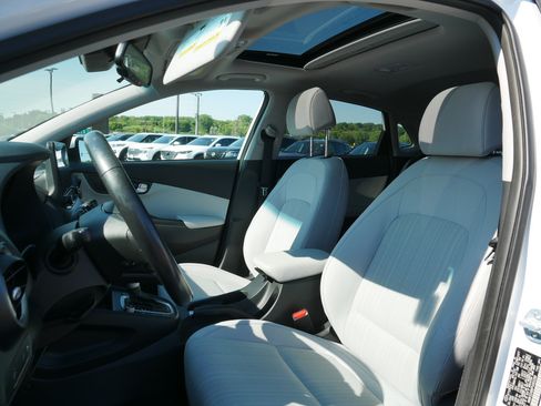 Used 2023 Hyundai Kona SEL w/ Convenience Package FWD image 14