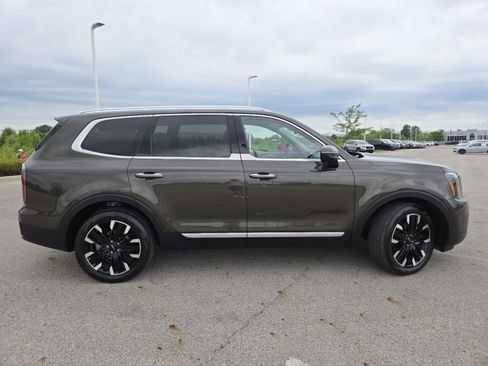 Used 2023 Kia Telluride SX FWD image 21