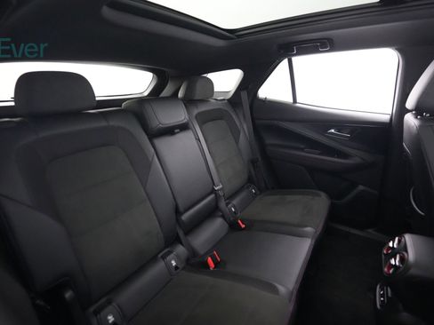 Used 2024 Chevrolet Blazer EV RS RWD image 5