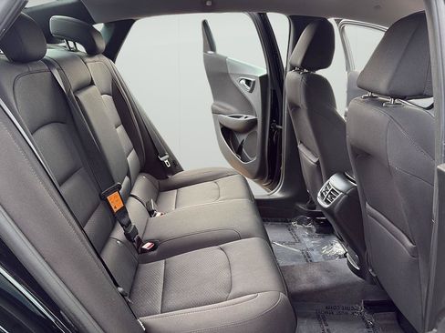 Used 2019 Chevrolet Malibu LT FWD image 15