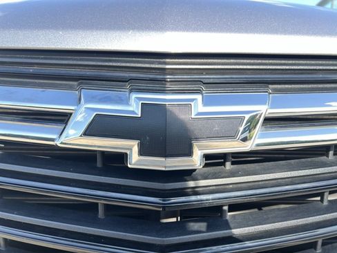 Used 2024 Chevrolet Equinox LT w/ LPO, Floor Liner Package FWD image 31