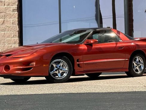 Used 2002 Pontiac Firebird Formula image 3