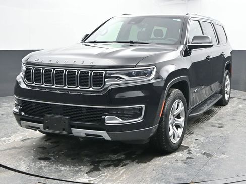 Used 2022 Jeep Wagoneer Series II image 6