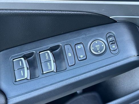 Certified 2024 Acura Integra Base image 16