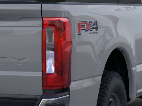 New 2026 Ford F350 XL w/ XL Driver Assist Package image 21