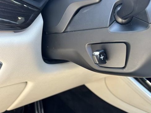 Used 2021 BMW X5 xDrive40i w/ M Sport Package AWD/4WD image 26