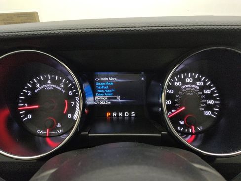 Used 2016 Ford Mustang Premium image 23