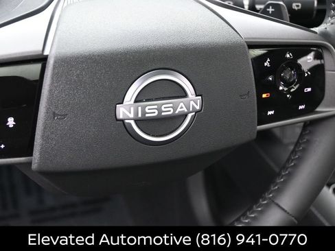 Certified 2026 Nissan Murano Platinum w/ Cargo Package AWD/4WD image 12