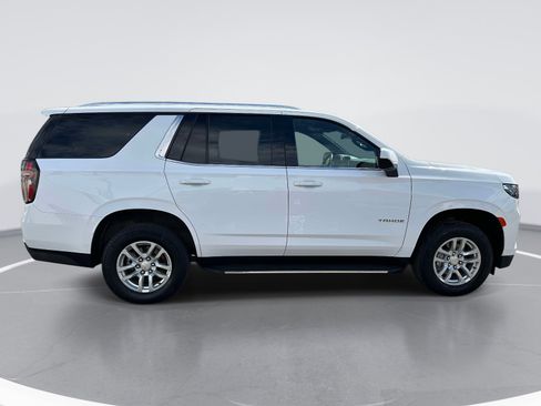 Used 2024 Chevrolet Tahoe LT AWD/4WD image 4