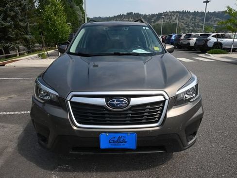 Used 2020 Subaru Forester Premium w/ Popular Package #1 AWD/4WD image 4