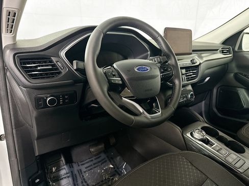 Used 2023 Ford Escape Active AWD/4WD image 9