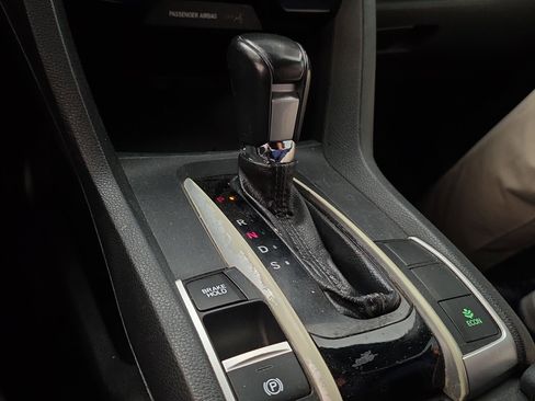 Used 2019 Honda Civic Sport image 20