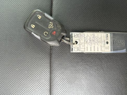 Used 2022 Chevrolet Silverado 2500 LTZ w/ LTZ Premium Package image 36