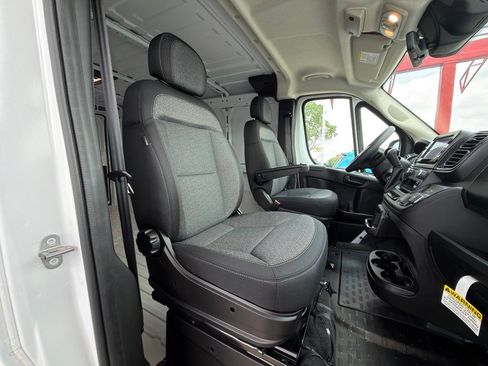 New 2026 RAM ProMaster 1500 w/ Convenience Group FWD image 30