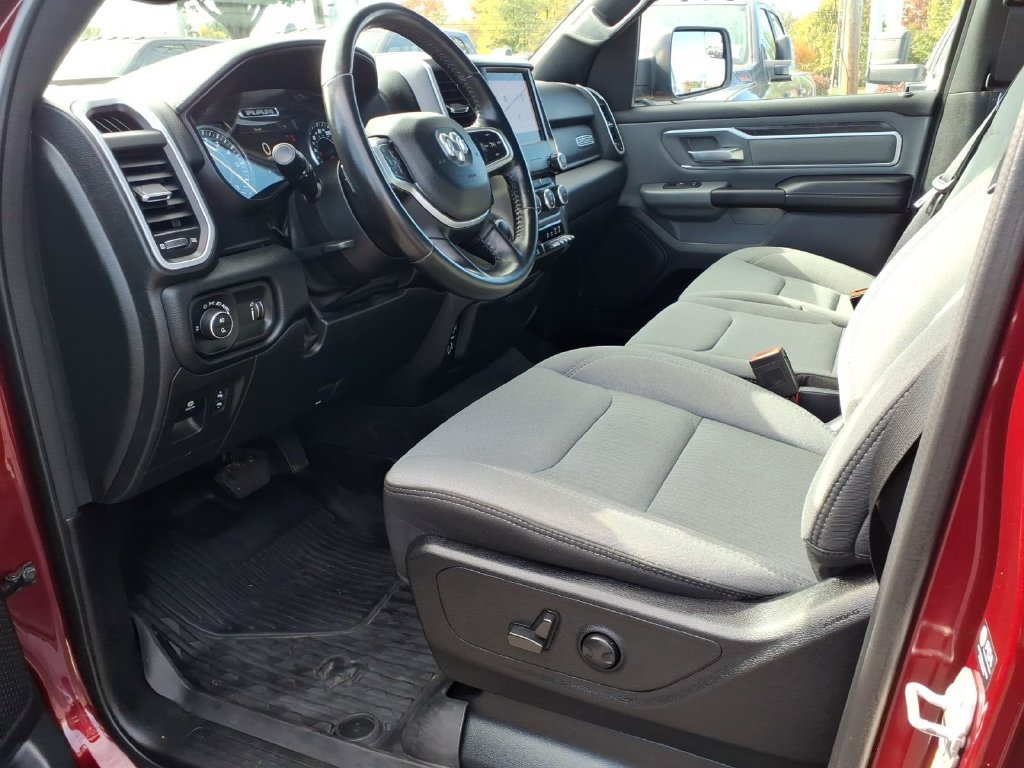 Used 2022 RAM 1500 Big Horn AWD/4WD image 14