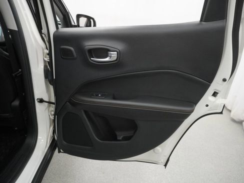 Certified 2020 Jeep Compass Latitude image 45