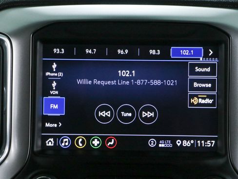 Used 2020 Chevrolet Silverado 1500 LT Trail Boss AWD/4WD image 19
