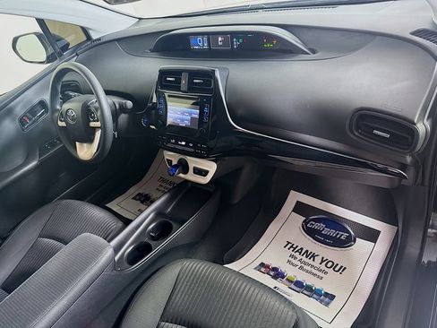 Certified 2018 Toyota Prius Two w/ Prius Two Safety Plus Package FWD image 27