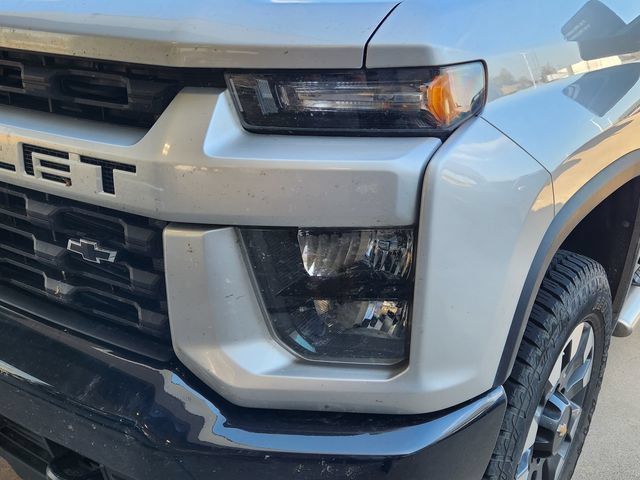 Used 2021 Chevrolet Silverado 2500 Custom w/ Custom Value Package AWD/4WD image 8