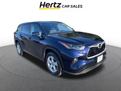 Used 2025 Toyota Highlander LE
