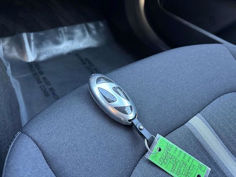 Used 2025 Hyundai Sonata SEL FWD image 25