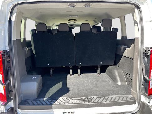 Used 2023 Ford Transit 350 XLT image 27