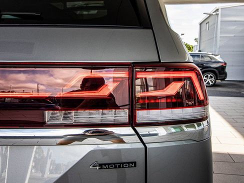 New 2026 Volkswagen Atlas SEL Premium R-Line AWD/4WD image 18