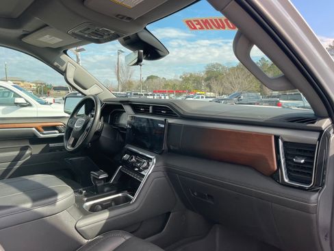 Used 2023 GMC Sierra 1500 Denali w/ Denali Reserve Package image 26