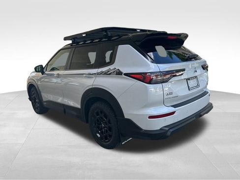 New 2025 Mitsubishi Outlander Trail Edition image 4