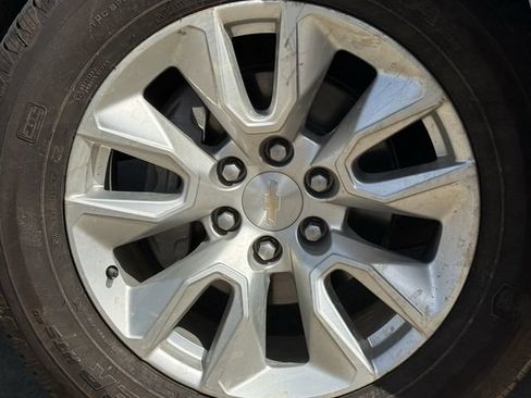 Used 2023 Chevrolet Silverado 1500 Custom RWD image 10