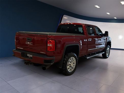 Used 2019 GMC Sierra 2500 Denali w/ Duramax Plus Package image 7
