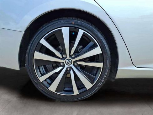 Used 2022 Nissan Altima 2.5 SR image 19