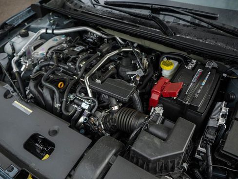 New 2025 Nissan Sentra SR w/ SR Premium Package image 7