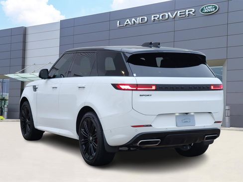 Certified 2024 Land Rover Range Rover Sport Dynamic SE image 4