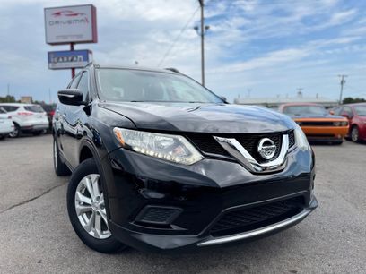 Used 2015 Nissan Rogue SV