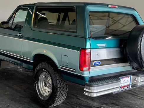 Used 1996 Ford Bronco image 7