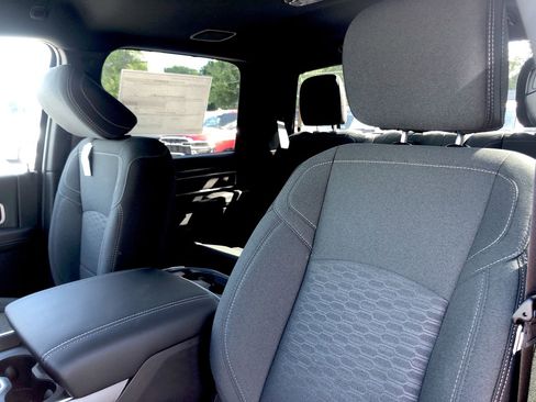 New 2025 RAM 2500 Big Horn image 21