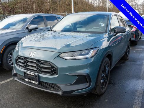 Used 2024 Honda HR-V Sport image 1