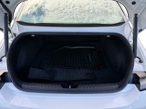 Used 2024 Hyundai Ioniq 6 Limited RWD image 17