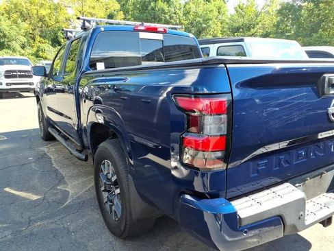 Used 2023 Nissan Frontier SV w/ Technology Package AWD/4WD image 3