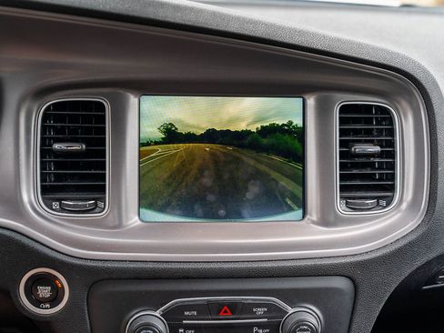 Used 2023 Dodge Charger SXT RWD image 30