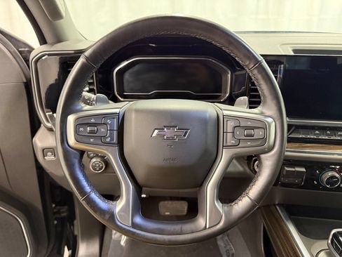 Used 2024 Chevrolet Silverado 1500 RST AWD/4WD image 12