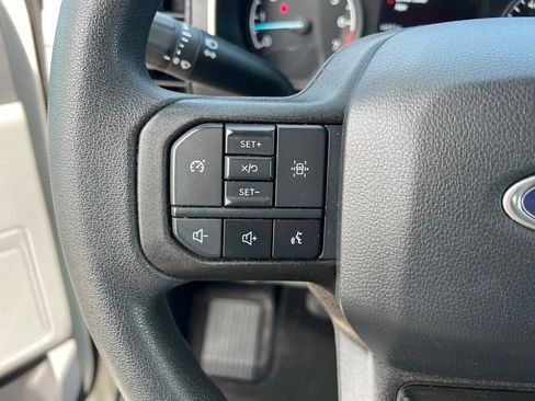 Used 2023 Ford F150 XLT image 41