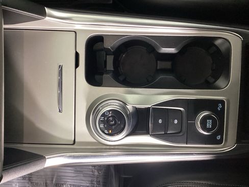 Used 2023 Ford Explorer XLT w/ Equipment Group 202A image 28