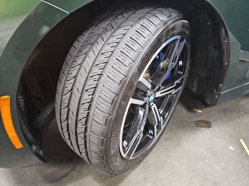 Used 2022 BMW M440i Coupe w/ Premium Package image 33