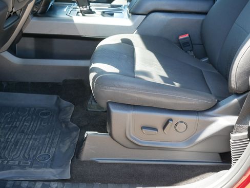 Used 2019 Ford F150 XLT w/ Equipment Group 302A Luxury AWD/4WD image 13