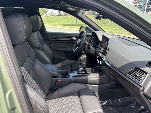Used 2025 Audi SQ5 Premium Plus AWD/4WD image 25