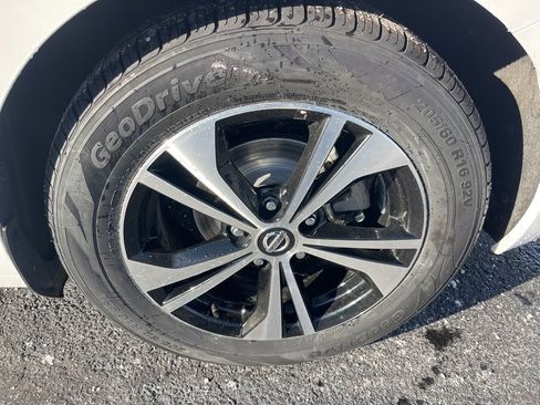 Certified 2023 Nissan Sentra SV image 26