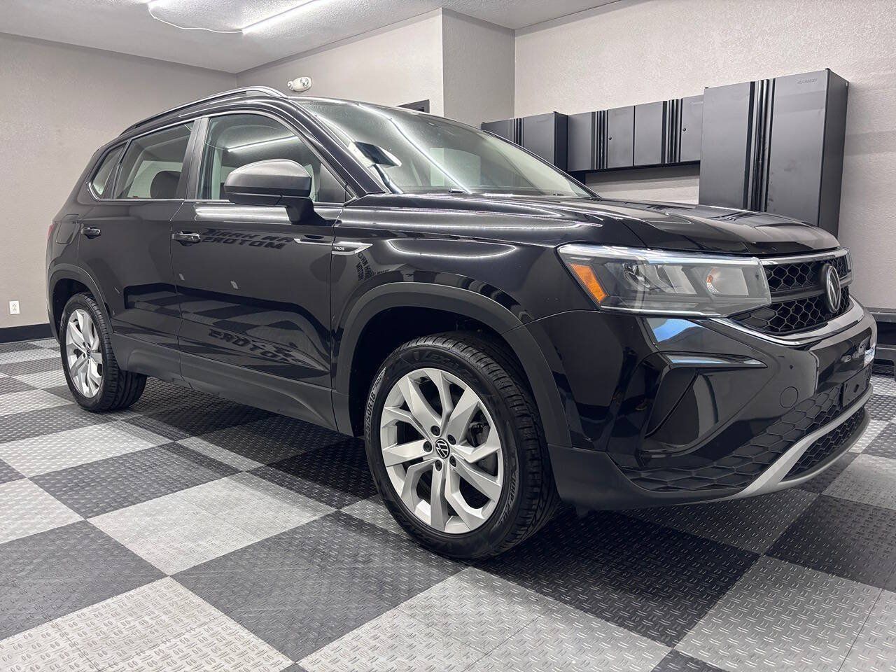Used 2023 Volkswagen Taos S AWD/4WD image 4